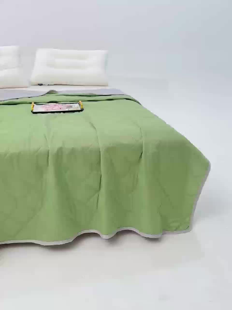 Lightweight and Breathable Reversible Summer Cooling Blanket