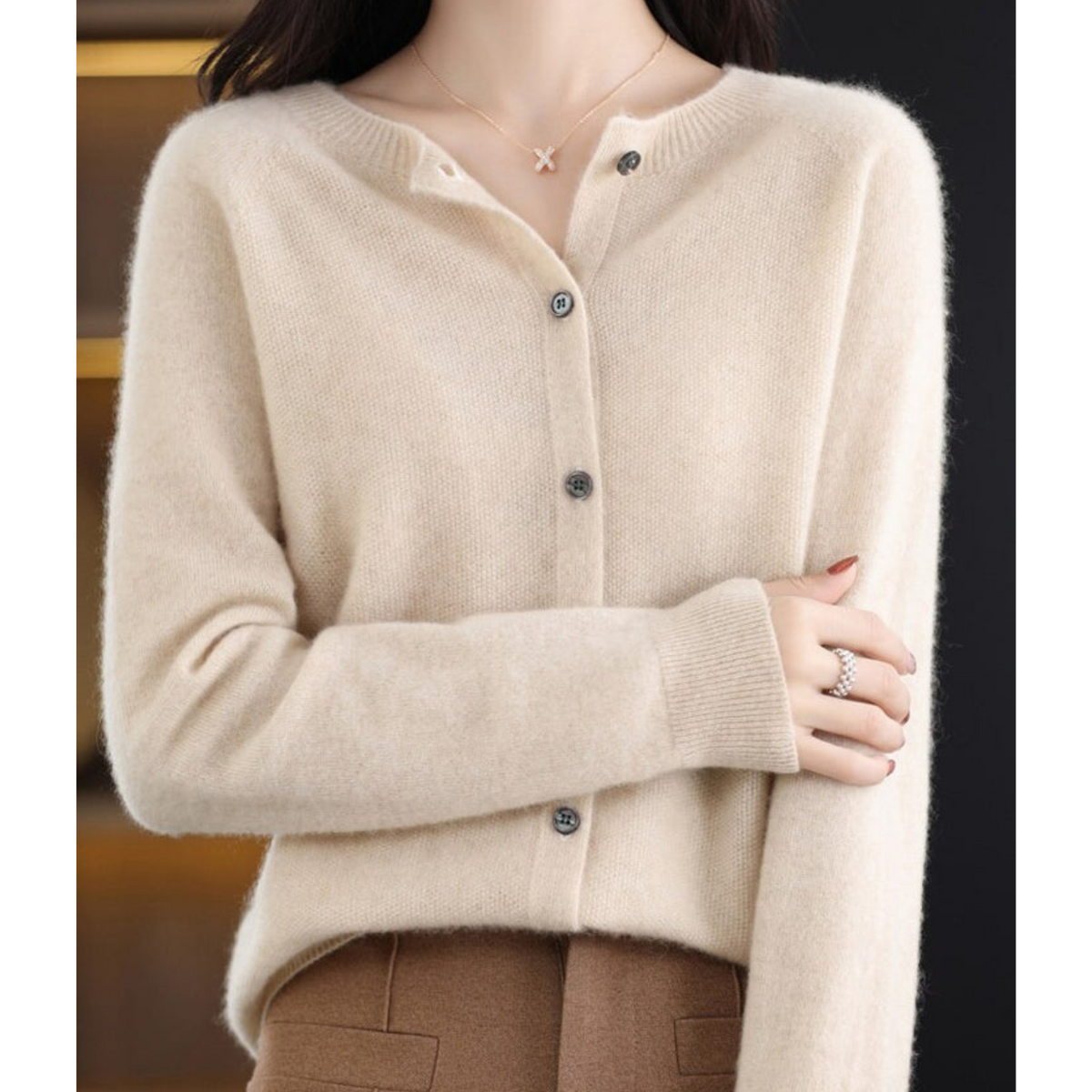 Women's O-Neck Cardigan
