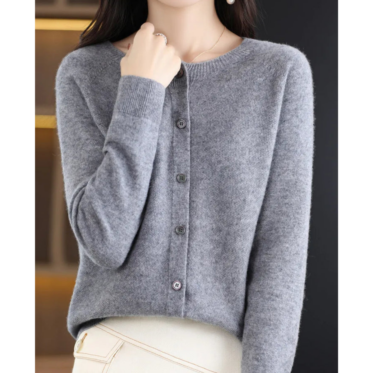 Women's O-Neck Cardigan