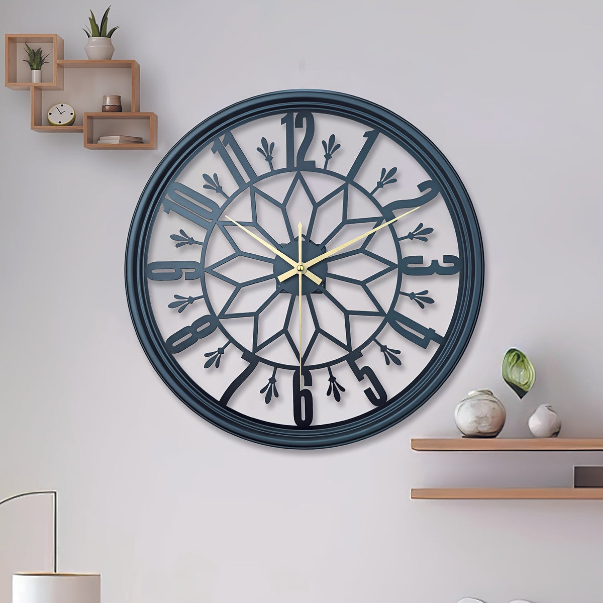Silent Vintage Clock – Elegant Wall Accent
