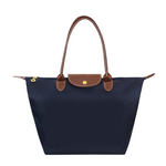Elegant Tote Bag – Chic and Roomy