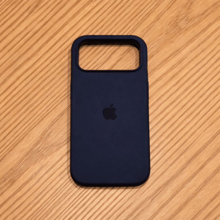 MagSafe-Compatible Silicone Case with Soft-Touch Surface for iPhone