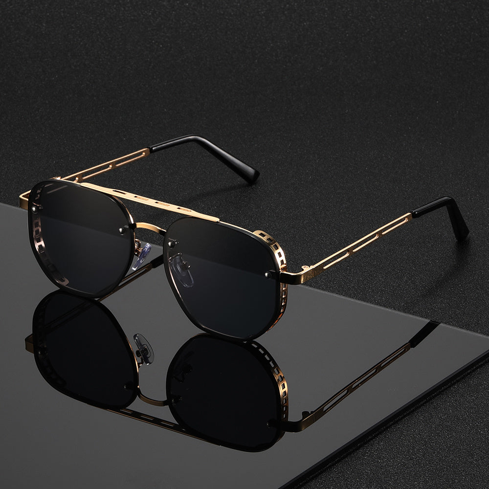 Classic Sunglasses – Timeless Design for Men and Women