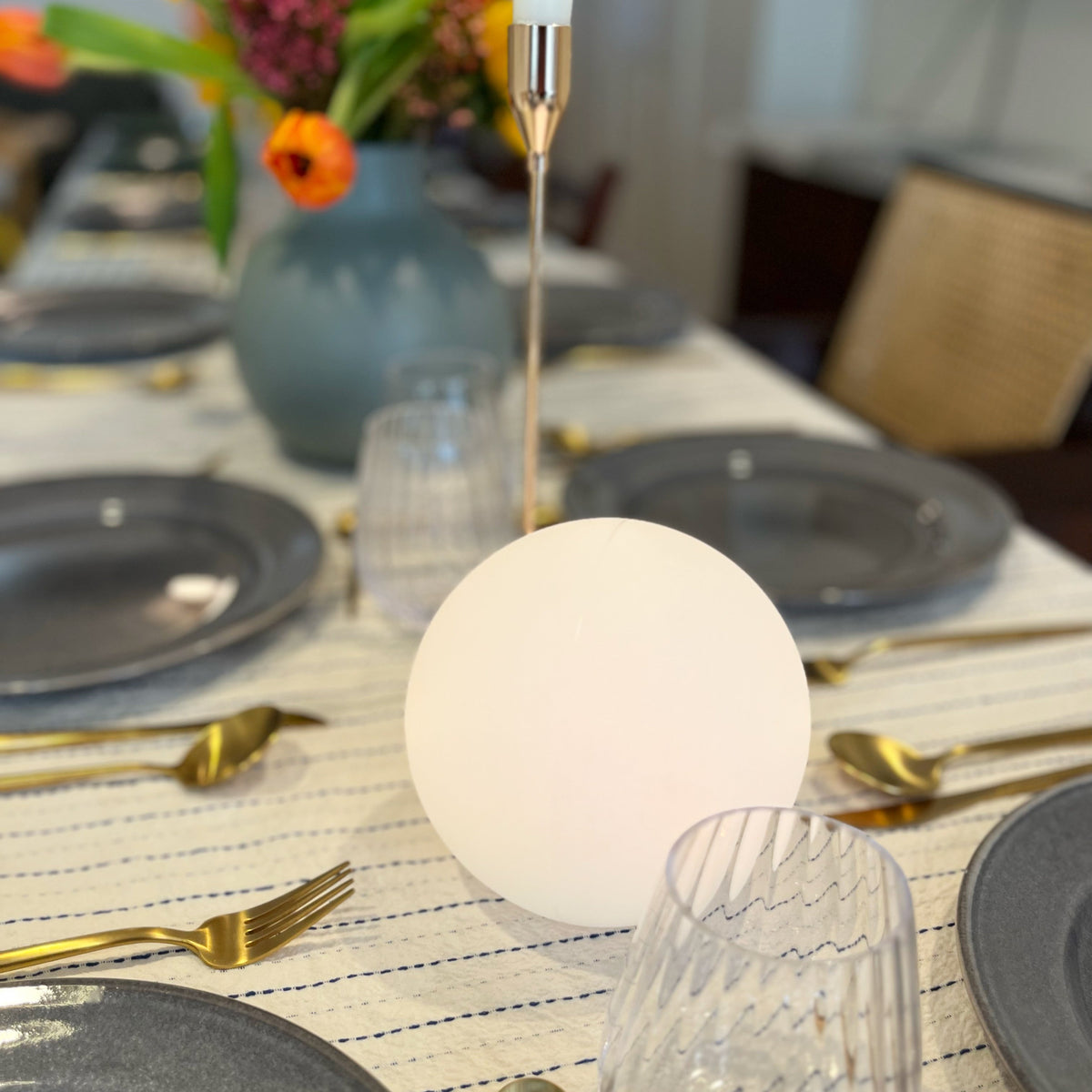 Rechargeable Cordless LED Table Lamp