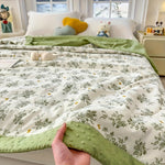 Lightweight Floral Summer Quilt for Breathable Sleep Comfort