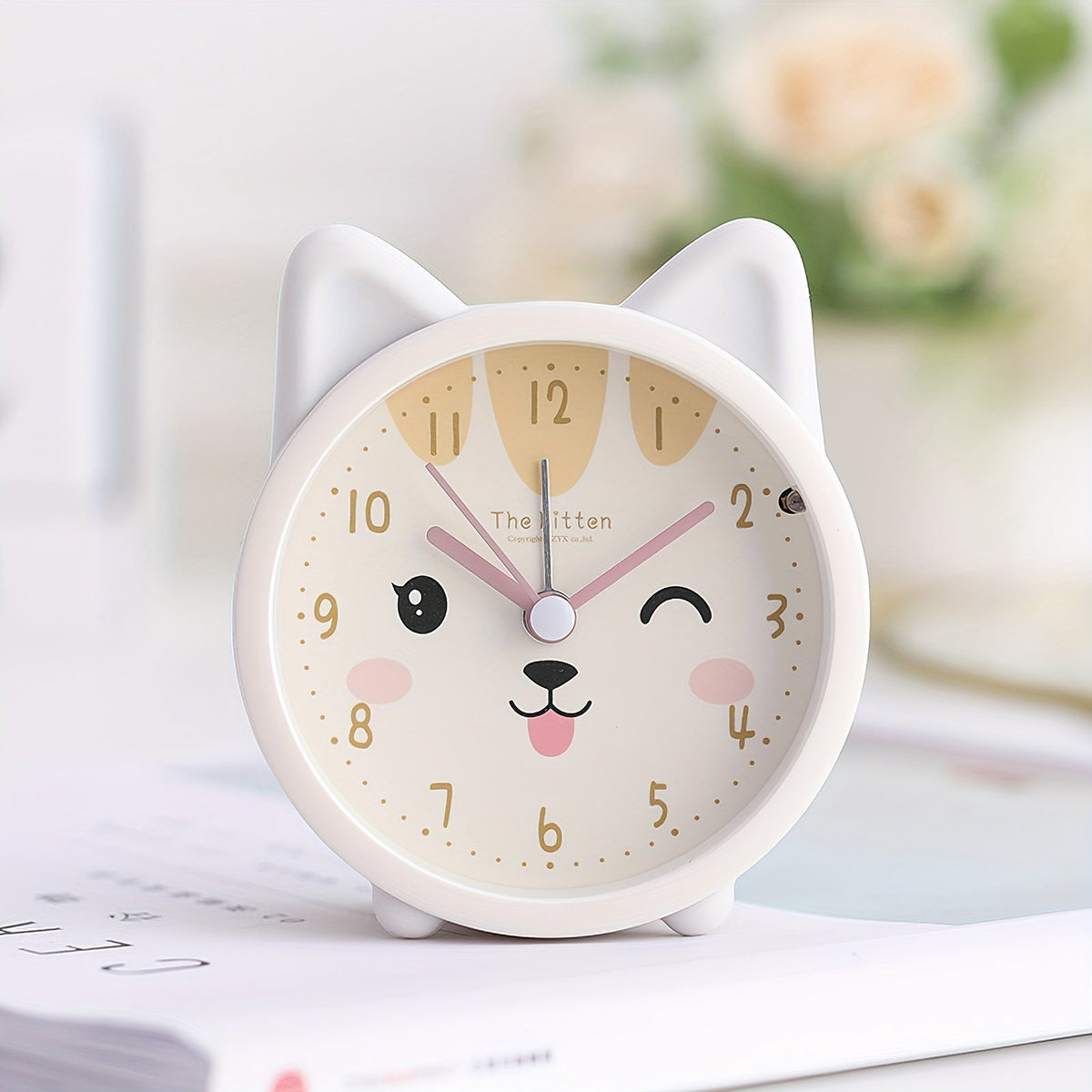 Silent Alarm Clock – For a Calm and Cute Morning