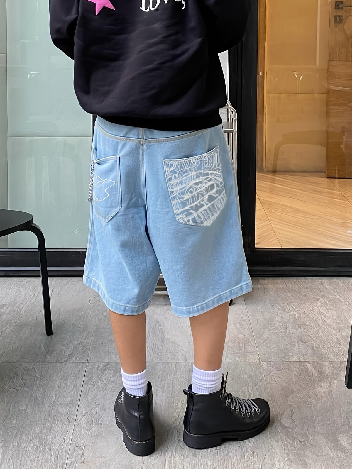 Relaxed Fit Bermuda Denim Shorts with Chic Floral Embroidery