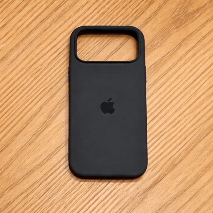 MagSafe-Compatible Silicone Case with Soft-Touch Surface for iPhone