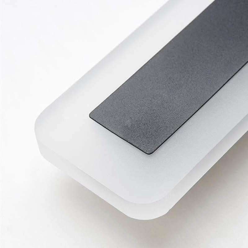 Elegant Modern Outdoor Wall Light for Garden and Balcony