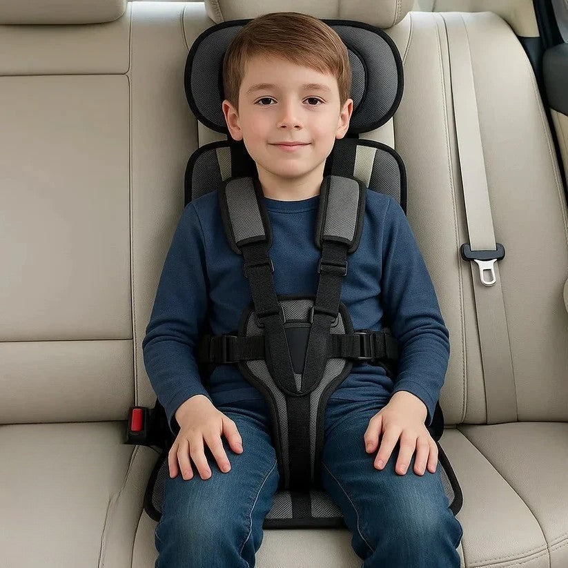 Foldable Travel Child Seat | Quick Setup with Harness System for On-the-Go Use