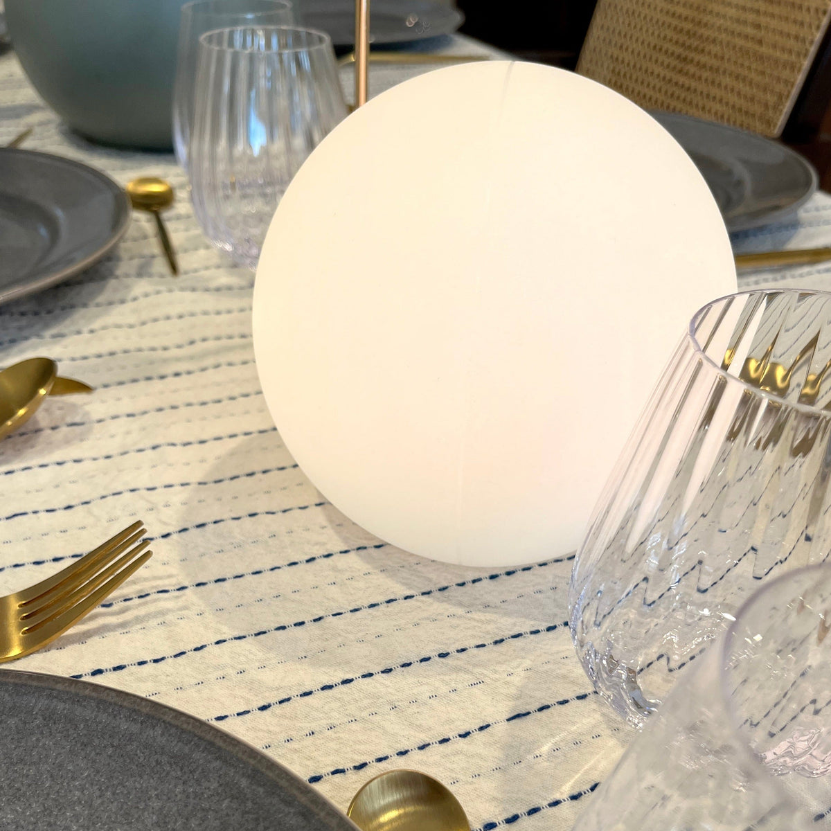 Rechargeable Cordless LED Table Lamp