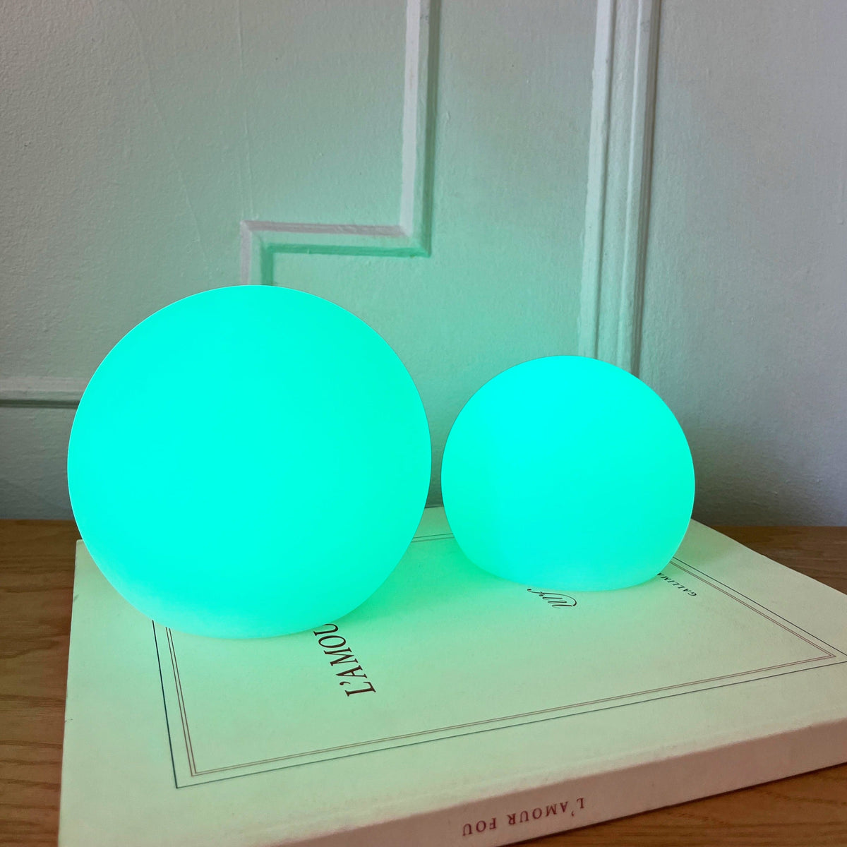 Rechargeable Cordless LED Table Lamp
