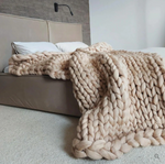 Premium Merino Wool Blanket – Cozy and Luxurious – Timeless Quality