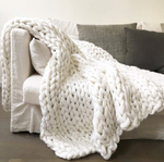 Premium Merino Wool Blanket – Cozy and Luxurious – Timeless Quality