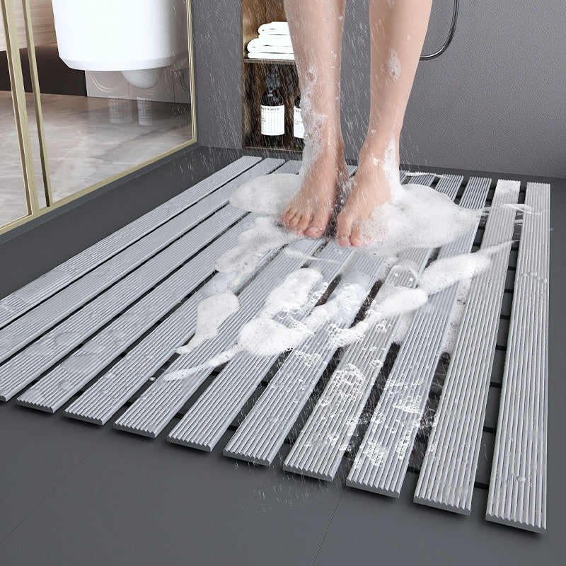 Personalized Non-Slip Shower Mat with Fast Drainage Design