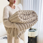 Luxury Plush Blanket – Soft, Warm, and Stylish