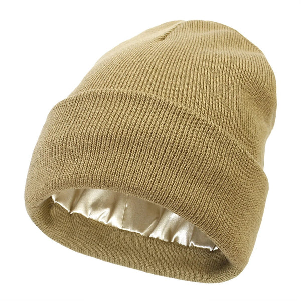 Silk Winter Hat – Warm, Hair-Protecting & Elegant