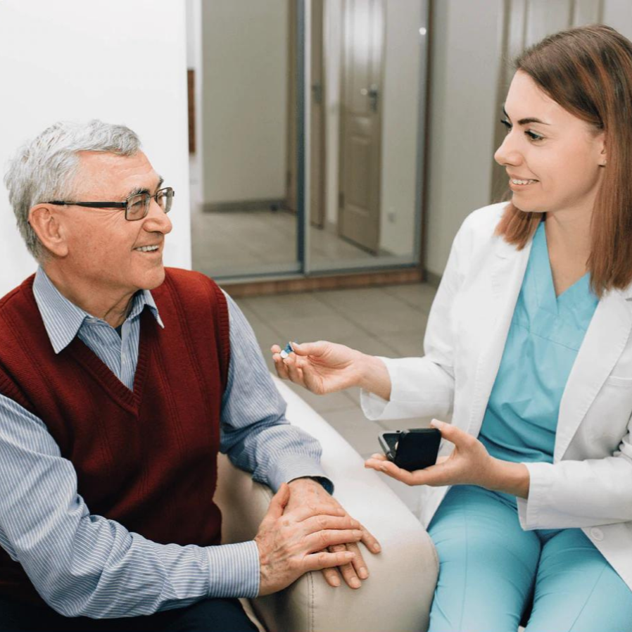 Rechargeable Invisible Hearing Aids with Noise Cancellation – Designed for Mild to Moderate Hearing Loss