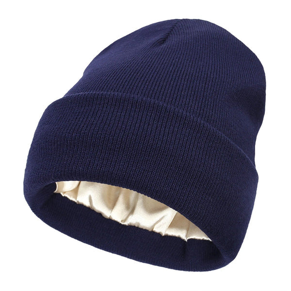 Silk Winter Hat – Warm, Hair-Protecting & Elegant
