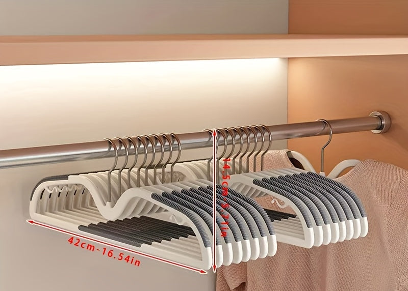 Compact Non-Slip Rotatable Short Hanger