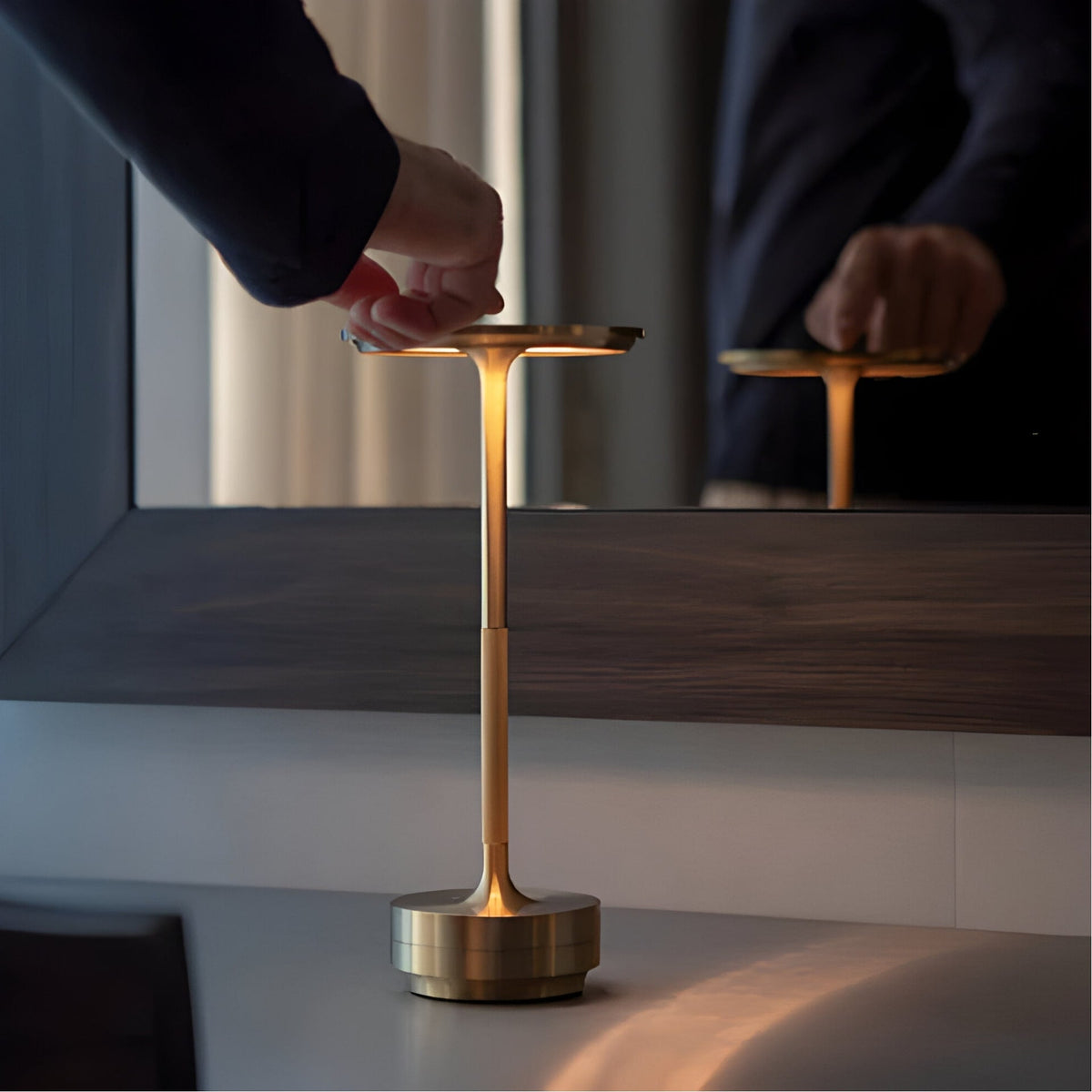 Wireless Rechargeable Table Lamp for Living Room