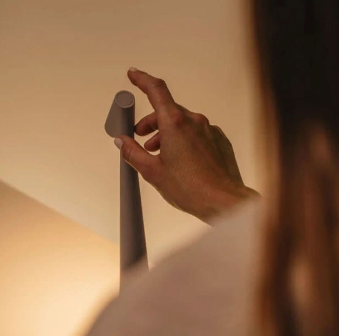 Nordic Minimalist Design Mood Light | Wireless LED Reading Table Lamp