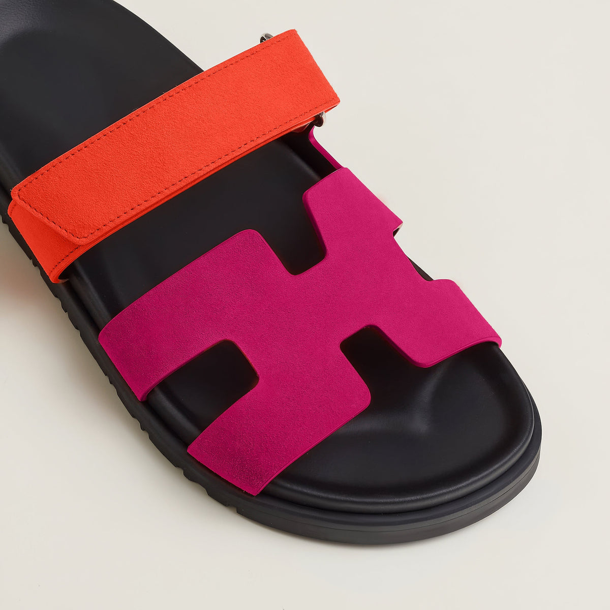 Stylish Leather Strap Sandals – Where Comfort Meets Elegance