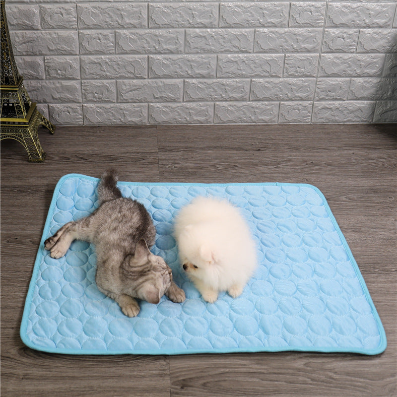 Cooling Mat for Pets – Comfortable Relief on Hot Days