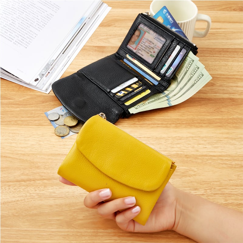 Compact RFID Leather Wallet | 50% DISCOUNT
