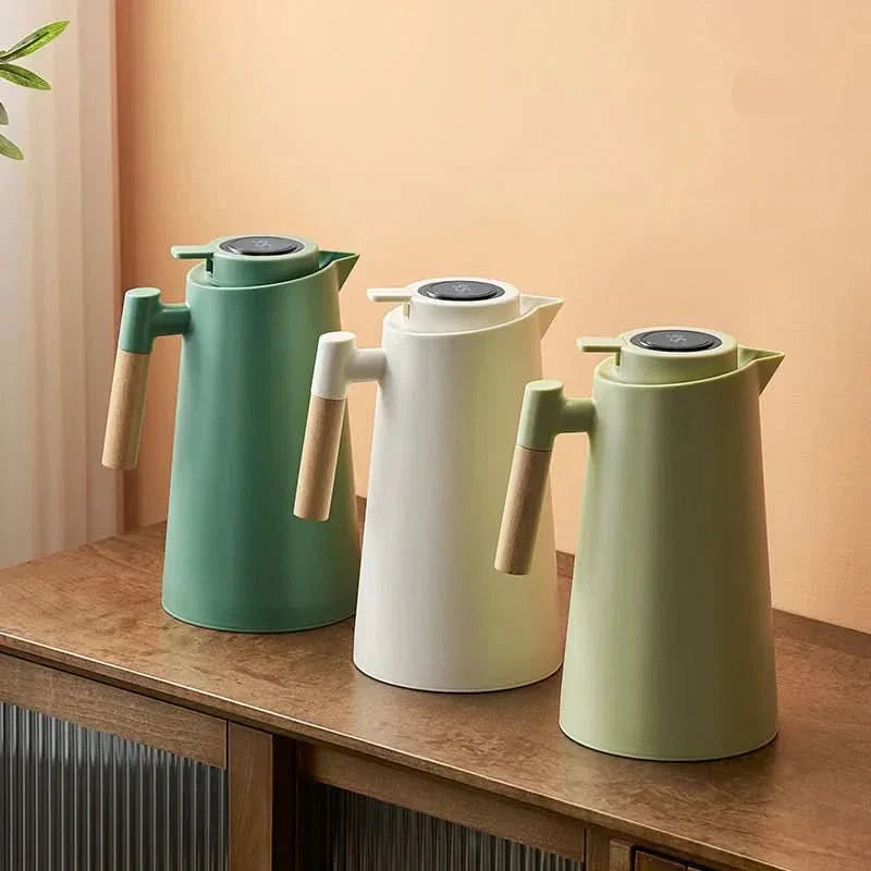 Thermos Flask with Temperature Display