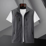 Men's Lightweight Outdoor Vest with Multiple Pockets