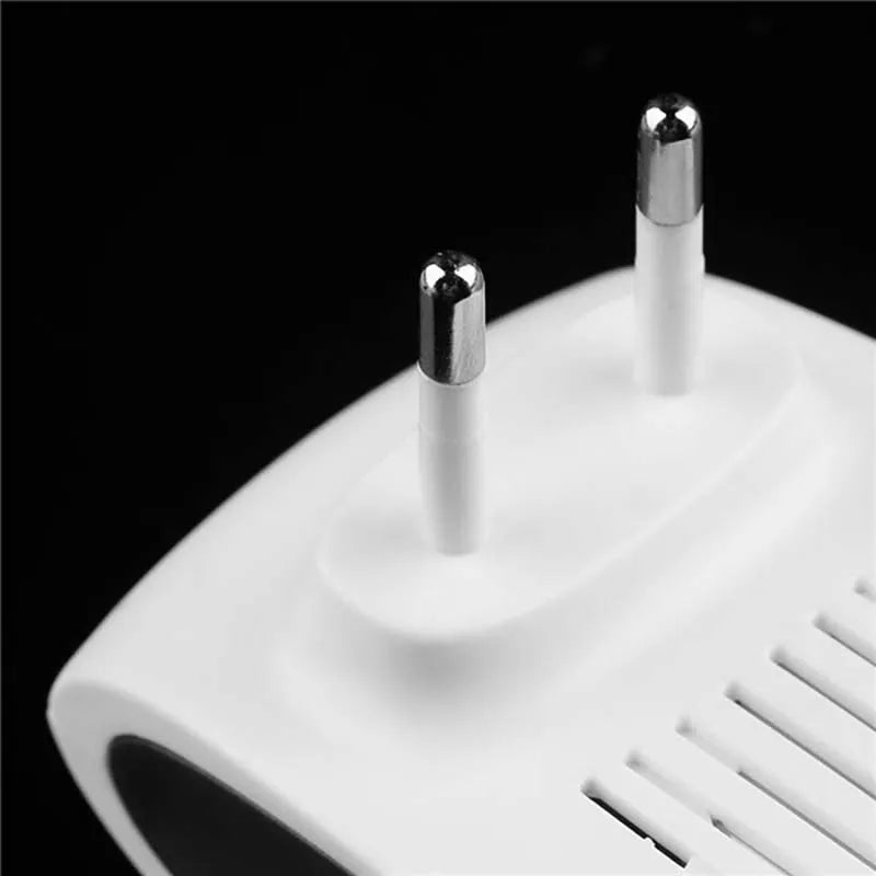 Ultrasonic Pest Repeller - Deters Squirrels in 48 Hours for Outdoor Use